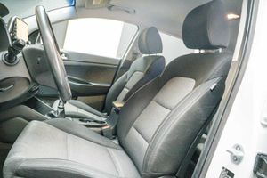 Hyundai Tucson 1.6 CRDI 85kW (116CV) 48V SLE 4X2 - Foto 9