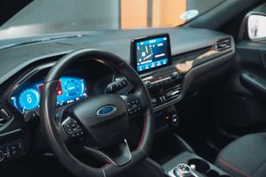 Ford Kuga ST-Line 1.5 EcoBlue 88kW (120CV) Auto - Foto 11