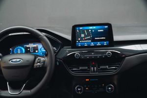 Ford Kuga ST-Line 1.5 EcoBlue 88kW (120CV) Auto - Foto 12