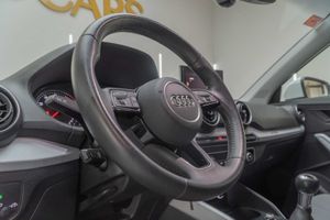 Audi Q2 Design 30 TFSI 85kW (116CV)  - Foto 11