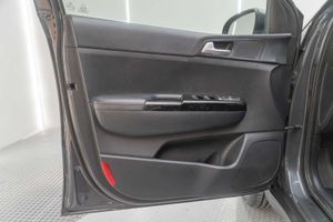 Kia Sportage 1.6 MHEV Drive 100kW (136CV) 4x2  - Foto 15