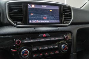 Kia Sportage 1.6 MHEV Drive 100kW (136CV) 4x2  - Foto 11