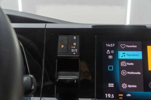 Volkswagen Multivan 2.0 TDI 110kW (150CV) DSG B.Corta  - Foto 14