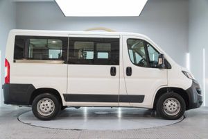 Peugeot Boxer combi 5/9 pl 330 l1h1 bluehdi 88kw (120)  - Foto 4