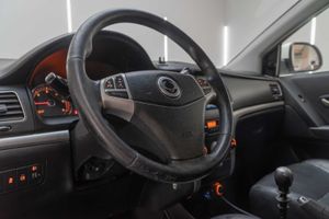 SsangYong Korando D20T Limited Plus GT 4x2  - Foto 11