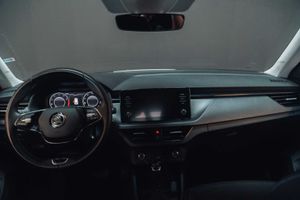 Skoda Kamiq 1.0 TSI 81kW (110CV) DSG Ambition  - Foto 22