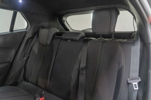 Peugeot 2008 GT Puretech 130 S&S EAT8  - Foto 19