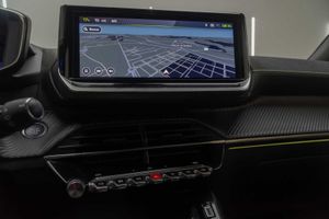 Peugeot 2008 GT Puretech 130 S&S EAT8  - Foto 13