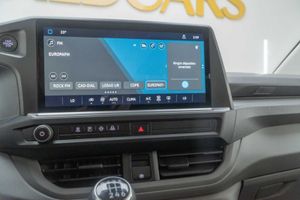 Volkswagen Caravelle  batalla corta 2.0tdi 110cv - Foto 12