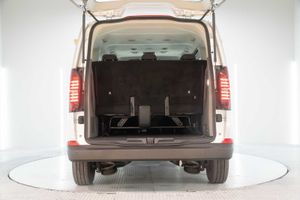 Volkswagen Caravelle  batalla corta 2.0tdi 110cv - Foto 9