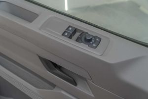 Volkswagen Caravelle  batalla corta 2.0tdi 110cv - Foto 15