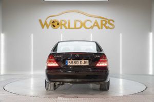 Mercedes Clase C C 220 CDI ELEGANCE - Foto 6