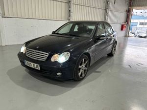 Mercedes Clase C C 200 CDI ELEGANCE - Foto 2
