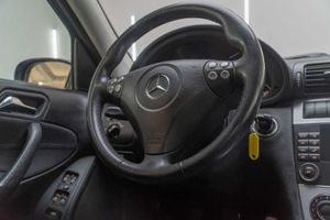 Mercedes Clase C C 220 CDI ELEGANCE - Foto 19