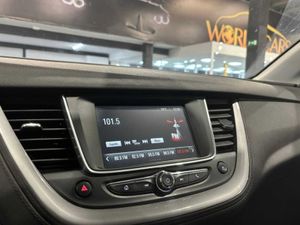 Opel Grandland X 1.2 Turbo Selective  - Foto 13