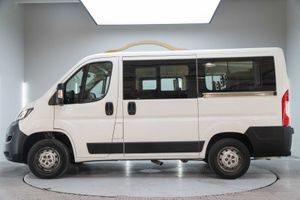 Peugeot Boxer combi 5/9 pl 330 l1h1 bluehdi 88kw (120) - Foto 8