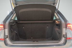 Skoda Kamiq 1.0 TSI 81kW (110CV) DSG AMBITION  - Foto 11