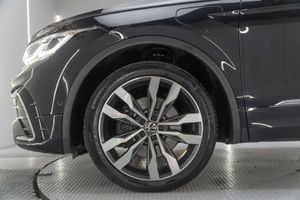 Volkswagen Tiguan R-Line 1.4 TSI eHybrid 180kW (245CV) DSG - Foto 24