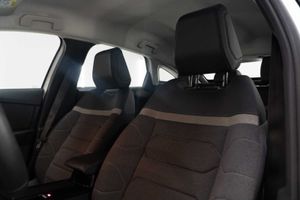 Citroën C4 PureTech 130 S&S 6v Plus  - Foto 17