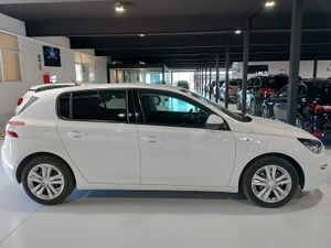 Peugeot 308 5p Access 1.2 PureTech 110 S&S - Foto 4