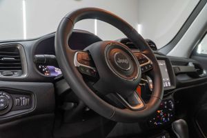 Jeep Renegade eHybrid 1.5 96kW(130CV) Limited ATX  - Foto 12