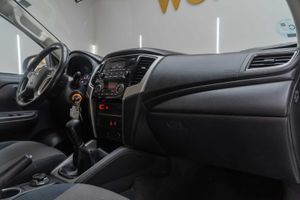 Mitsubishi L200 pickup doble cabina d/c 220 di-d m-pro  - Foto 23