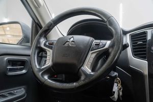 Mitsubishi L200 pickup doble cabina d/c 220 di-d m-pro  - Foto 21