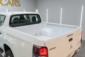 Mitsubishi L200 pickup doble cabina d/c 220 di-d m-pro  - Foto 10