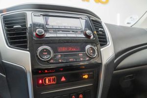 Mitsubishi L200 pickup doble cabina d/c 220 di-d m-pro  - Foto 13