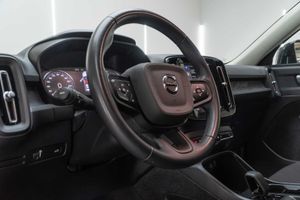 Volvo XC40 1.5 T3 Momentum Core Auto - Foto 12