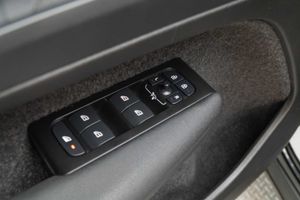 Volvo XC40 1.5 T3 Momentum Core Auto - Foto 16