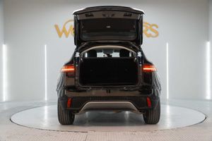 Jaguar E-Pace 2.0D 110kW 4WD  - Foto 9