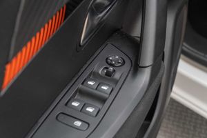 Peugeot 2008 Active BlueHDI 81kW (110CV) - Foto 15