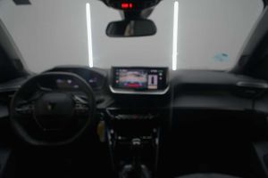 Peugeot 2008 Allure Puretech 100 S&S 6 Vel. MAN  - Foto 18