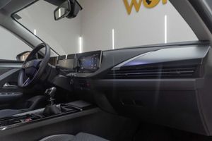 Opel Astra 1.2T XHT 96kW (130CV) Edition  - Foto 21