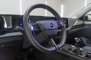 Opel Astra 1.2T XHT 96kW (130CV) Edition  - Foto 11