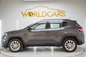 Jeep Compass 1.3 Gse T4 96kW (130CV) Longitude MT FWD  - Foto 8