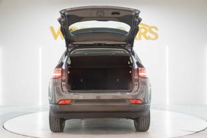 Jeep Compass 1.3 Gse T4 96kW (130CV) Longitude MT FWD  - Foto 9