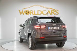 Jeep Compass 1.3 Gse T4 96kW (130CV) Longitude MT FWD  - Foto 7