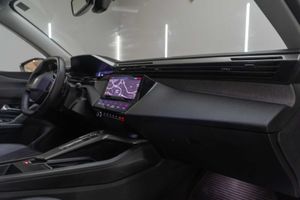 Peugeot 308 SW Allure BlueHDi 130 S&S EAT8  - Foto 21