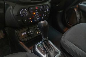 Jeep Renegade Limited 1.3 PHEV 140kW (190CV) AT AWD - Foto 15