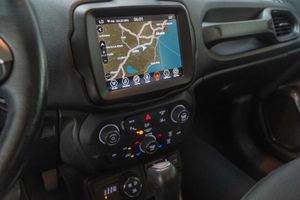 Jeep Renegade Limited 1.3 PHEV 140kW (190CV) AT AWD - Foto 14