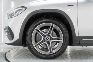 Mercedes GLA GLA 250 e - Foto 24