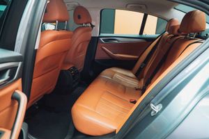 BMW Serie 5 530e iPerformance - Foto 14