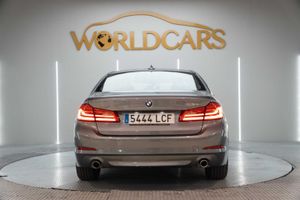 BMW Serie 5 530e iPerformance - Foto 6