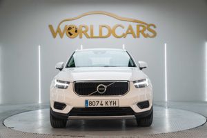 Volvo XC40 2.0 T4 AWD Momentum Auto  - Foto 3