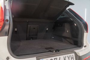 Volvo XC40 2.0 T4 AWD Momentum Auto  - Foto 10
