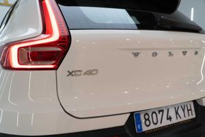 Volvo XC40 2.0 T4 AWD Momentum Auto  - Foto 11
