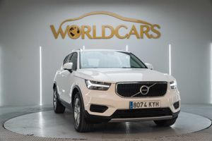 Volvo XC40 2.0 T4 AWD Momentum Auto  - Foto 3