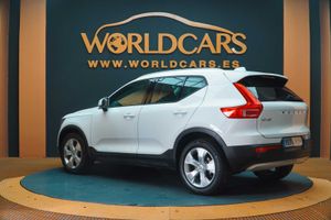 Volvo XC40 2.0 T4 AWD Momentum Auto  - Foto 6